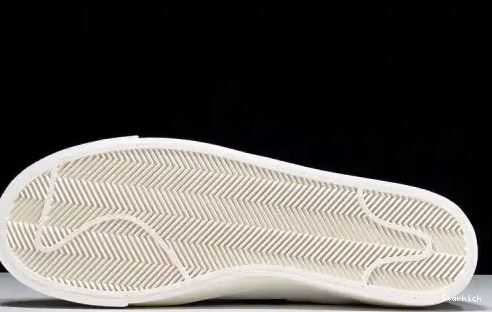 Mid  77 Vintage Blazer Jam CD8233 Nike 100 Slam 0616